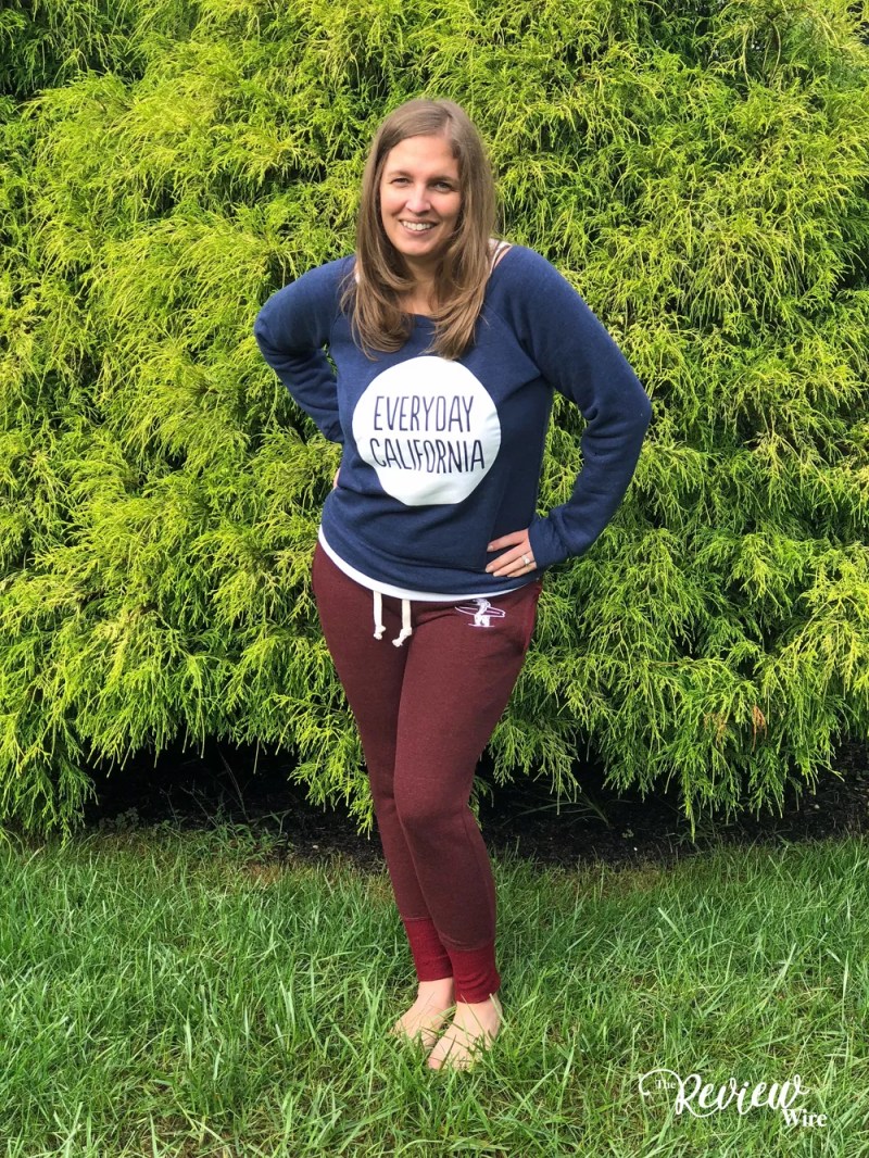 The Review Wire Review: Everyday California Hickie Sweatshirt in Blue