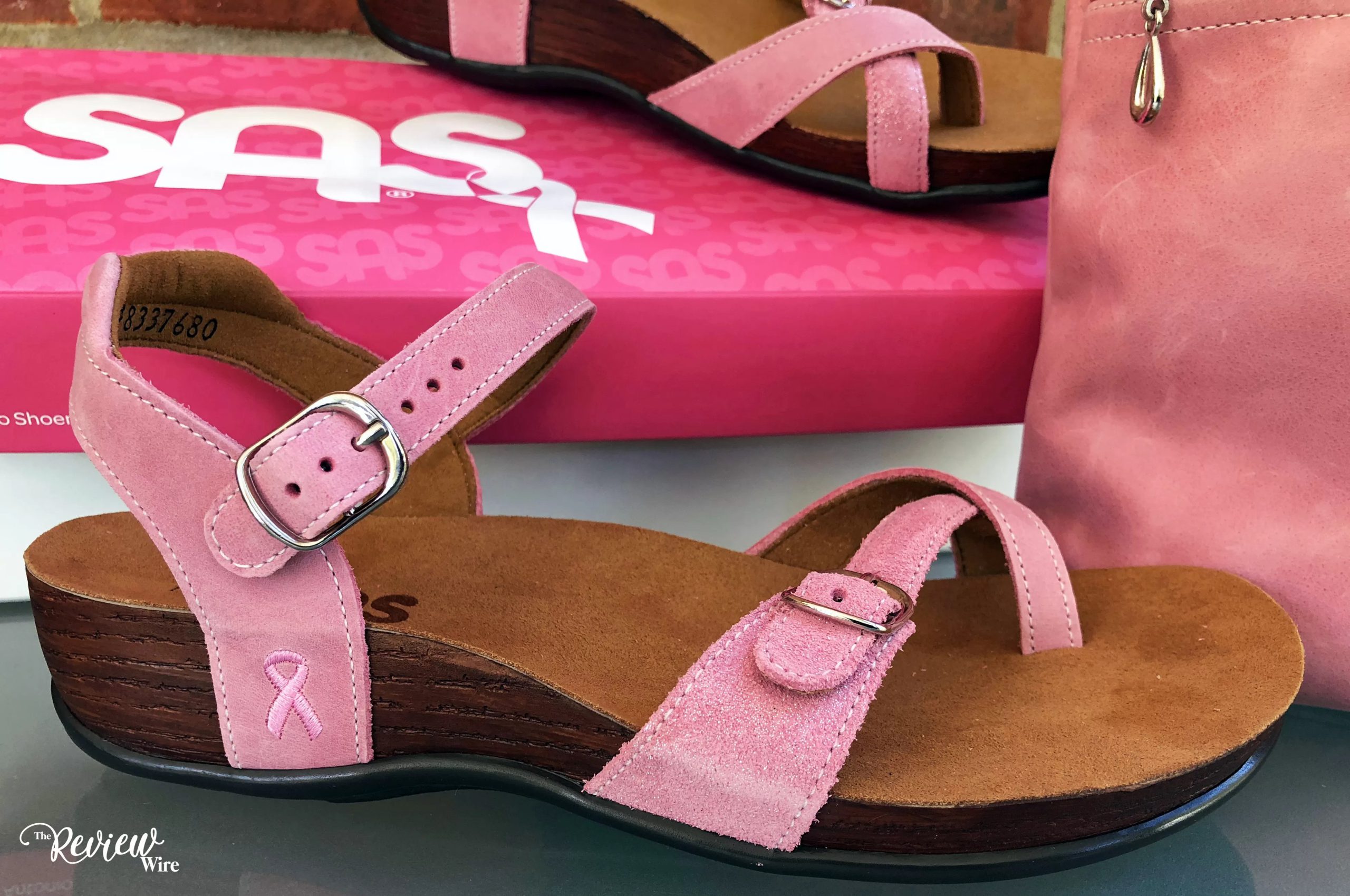 The Review Wire: SAS Shoes Pampa Breast Cancer Awareness Sandal